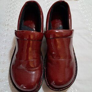 BOC Red Pattent Leather Shoes Size 8